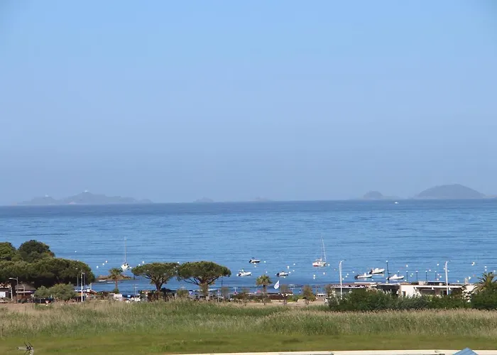 T2 Vue Mer Panoramique Terrasse 22M Plage A 9 Min A Pied Parking Prive Grosseto-Prugna